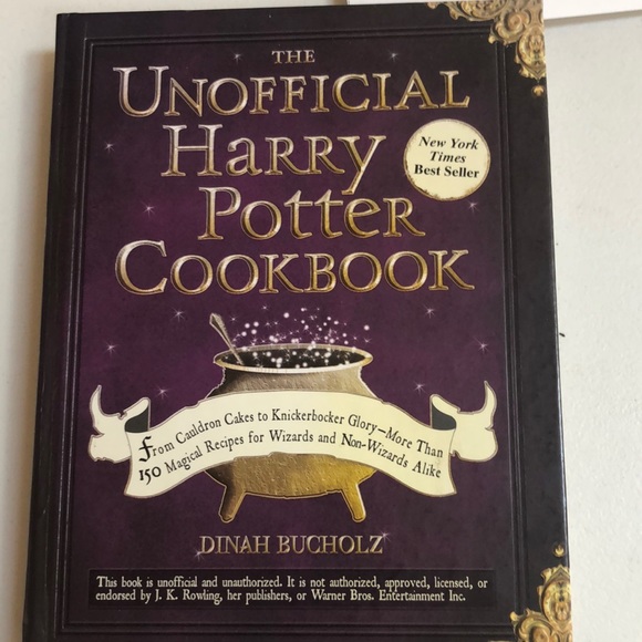 HARRY POTTER COOKBOOK NY Times Best Seller gift for Harry Potter fan or Cook - Picture 1 of 10